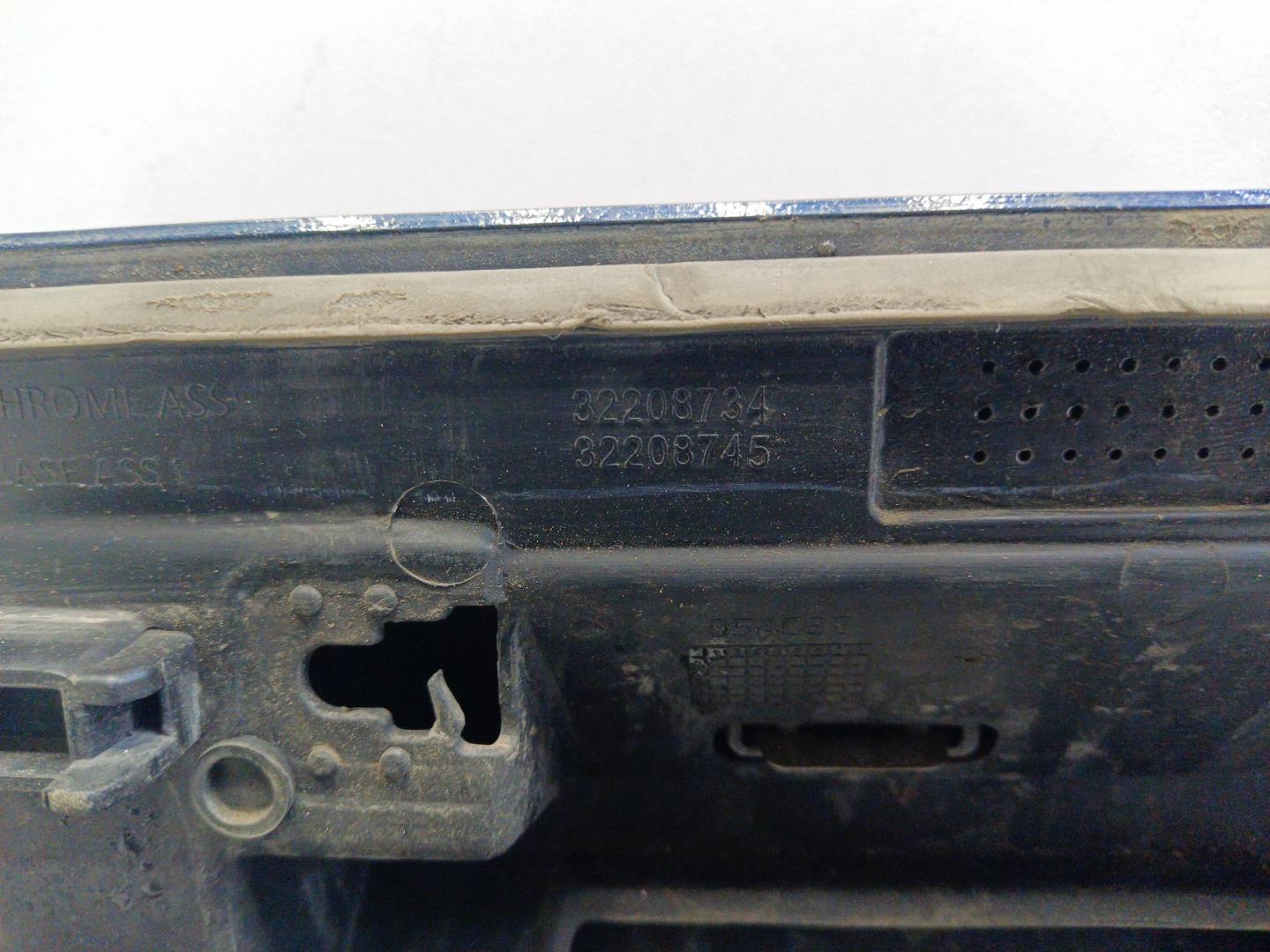 Накладка двери задней правой