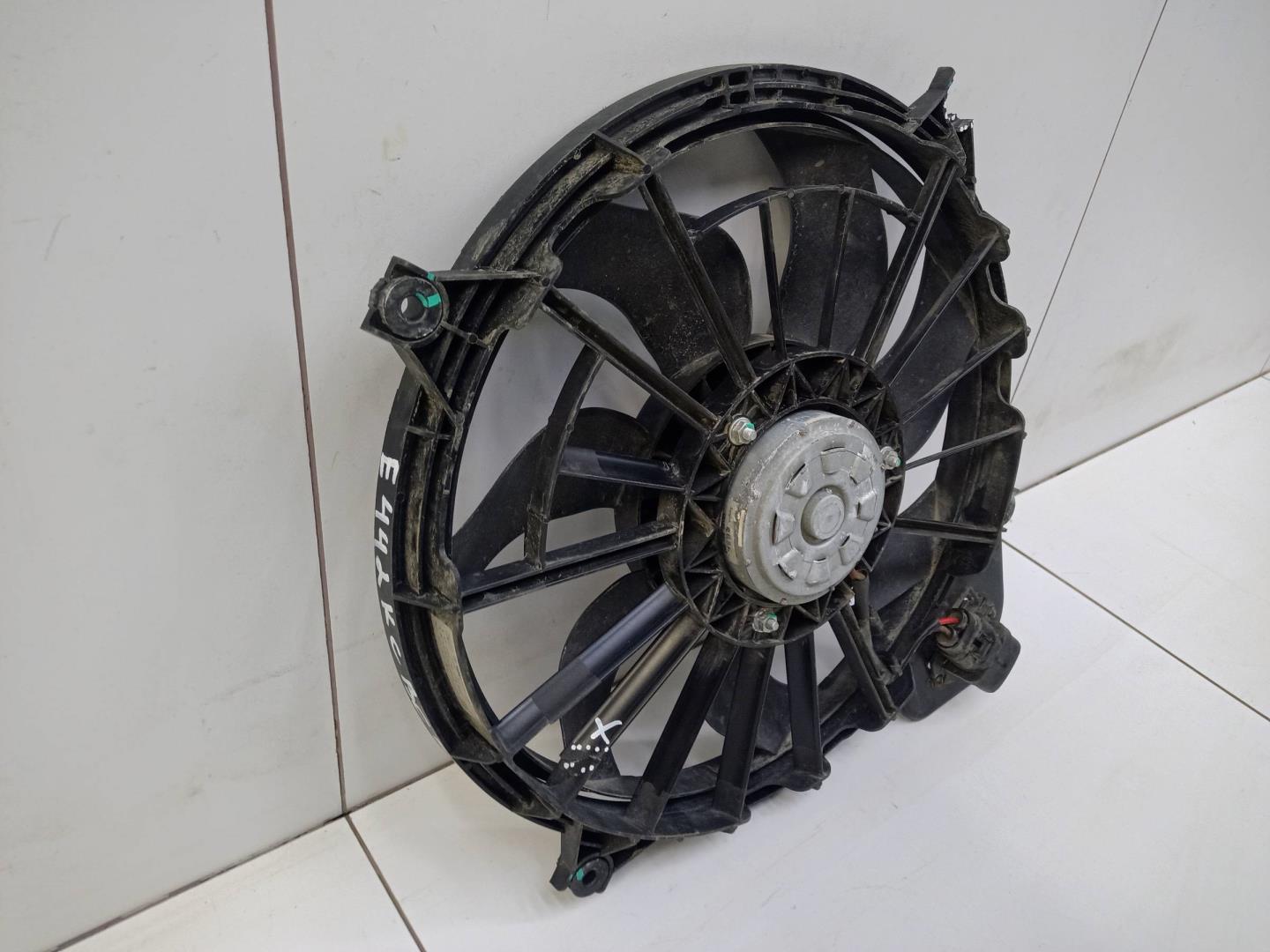 Вентилятор радиатора