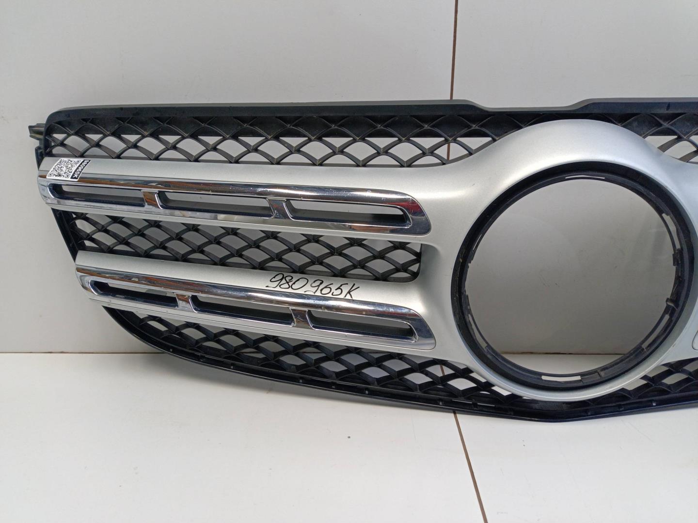 Решетка радиатора