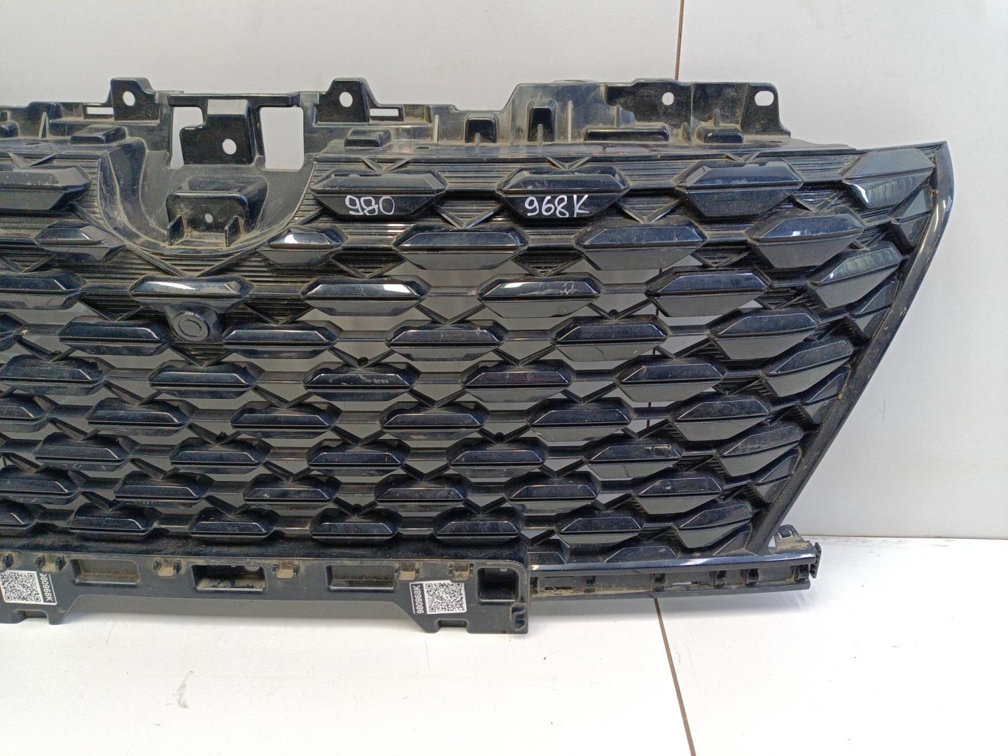 Решетка радиатора