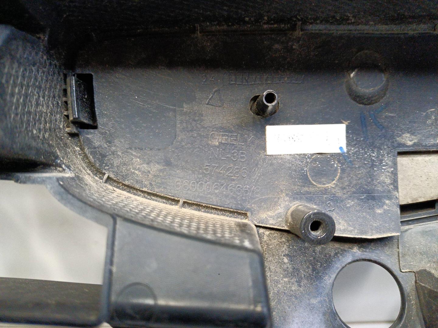 Решетка радиатора