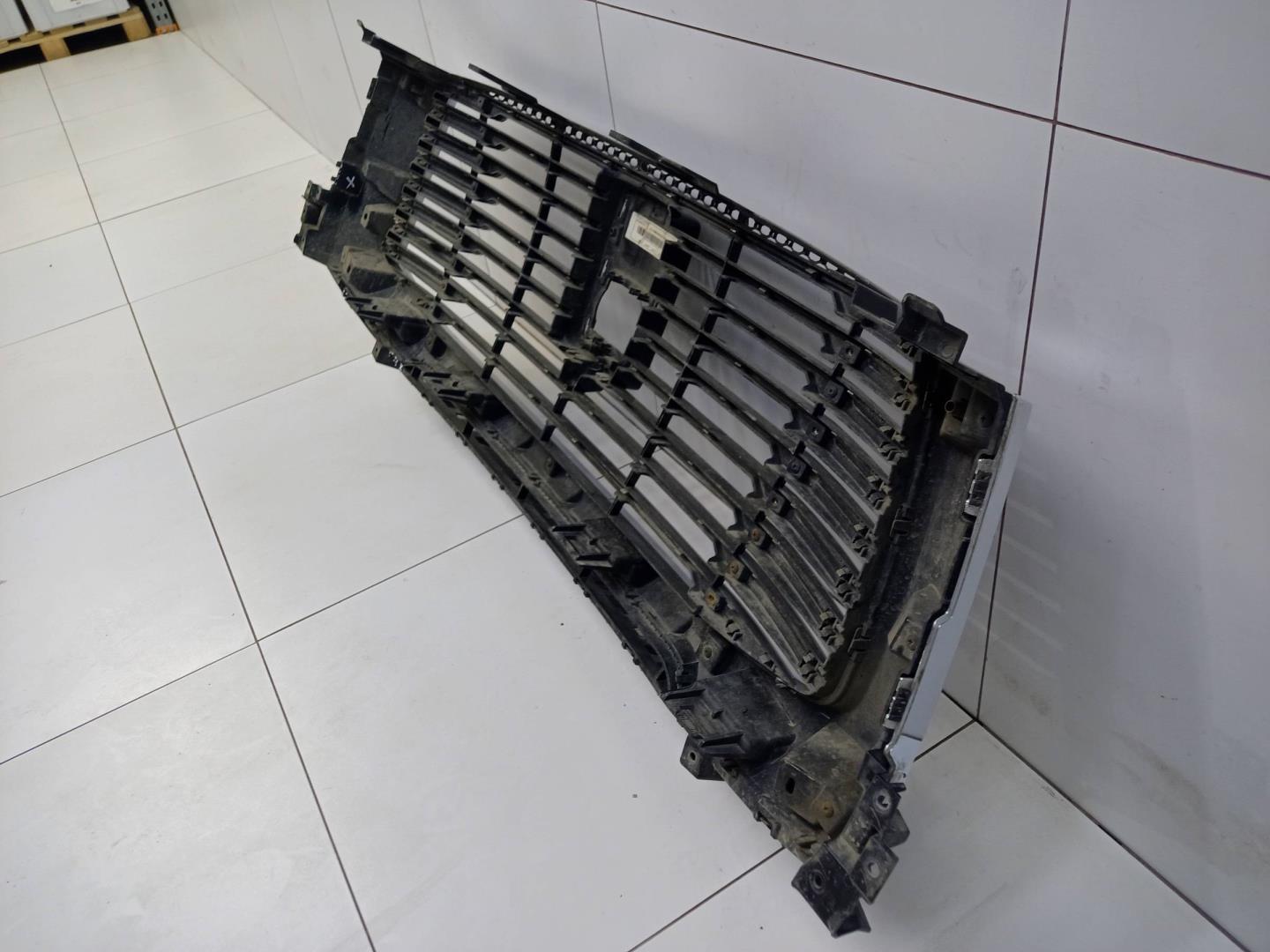 Решетка радиатора