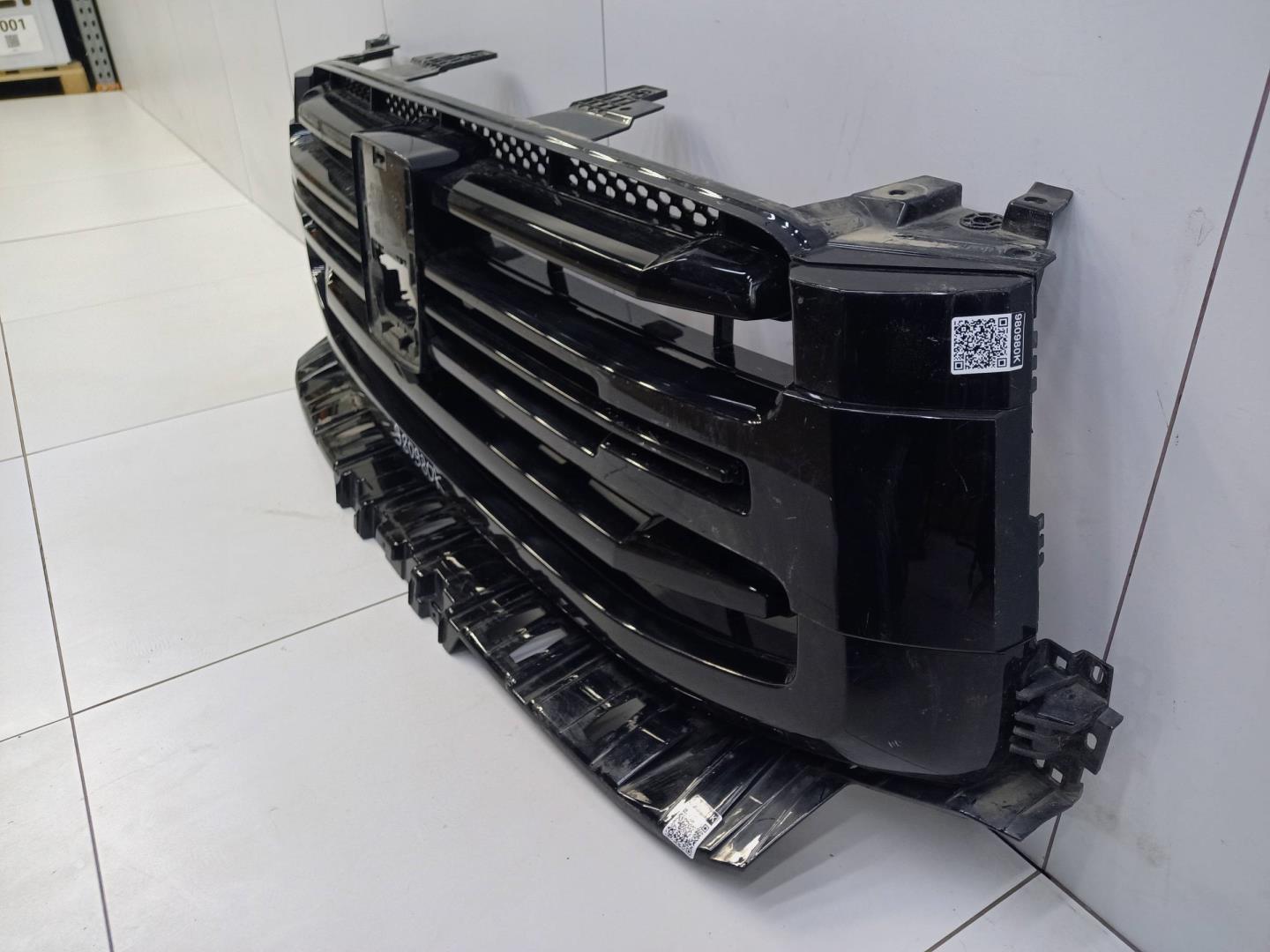 Решетка радиатора