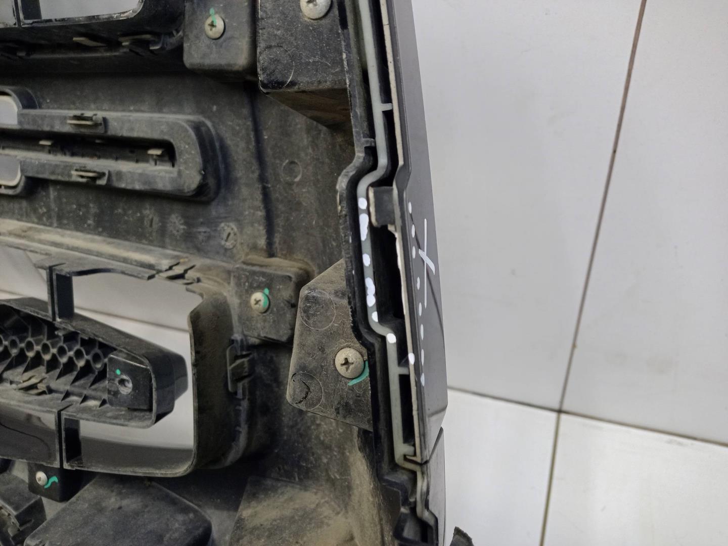 Решетка радиатора