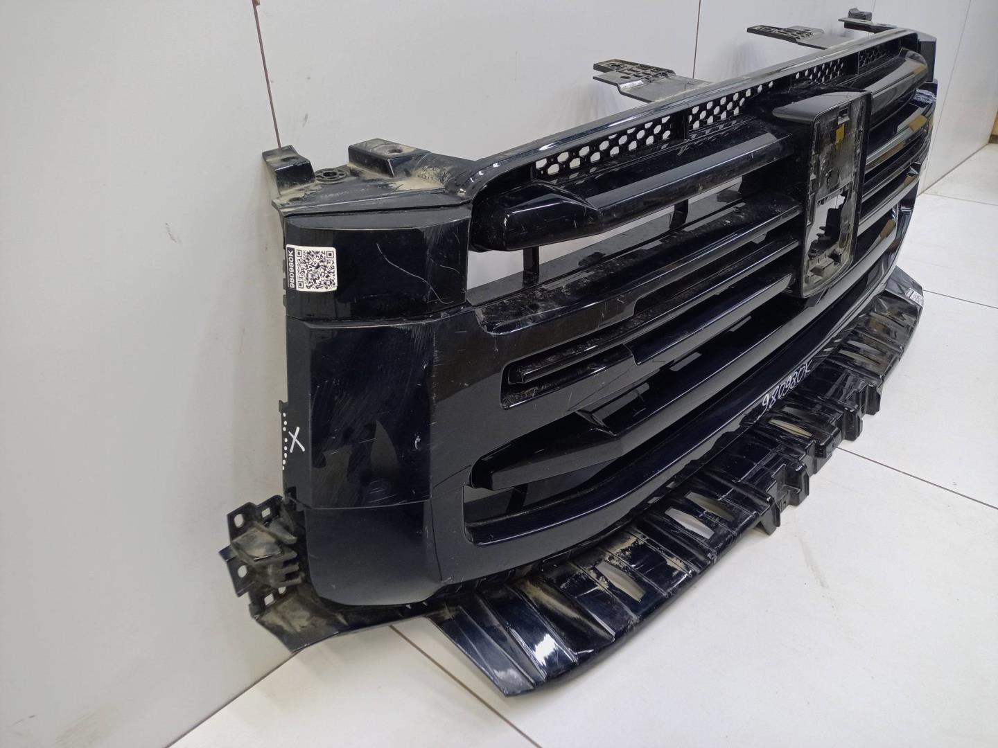 Решетка радиатора