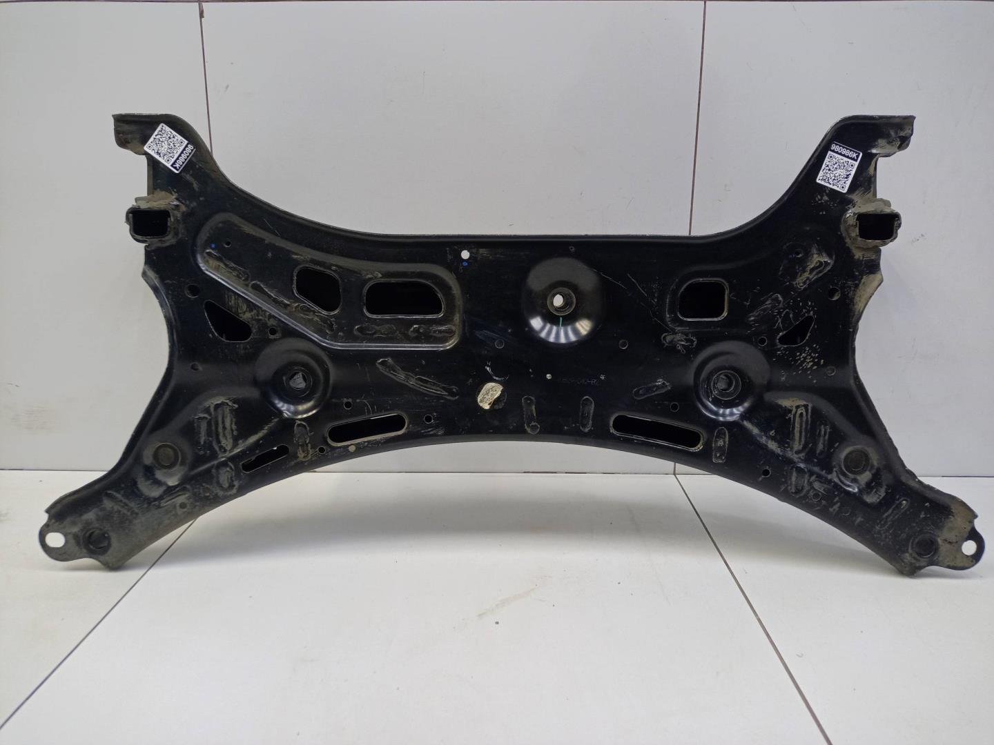 Балка подмоторная