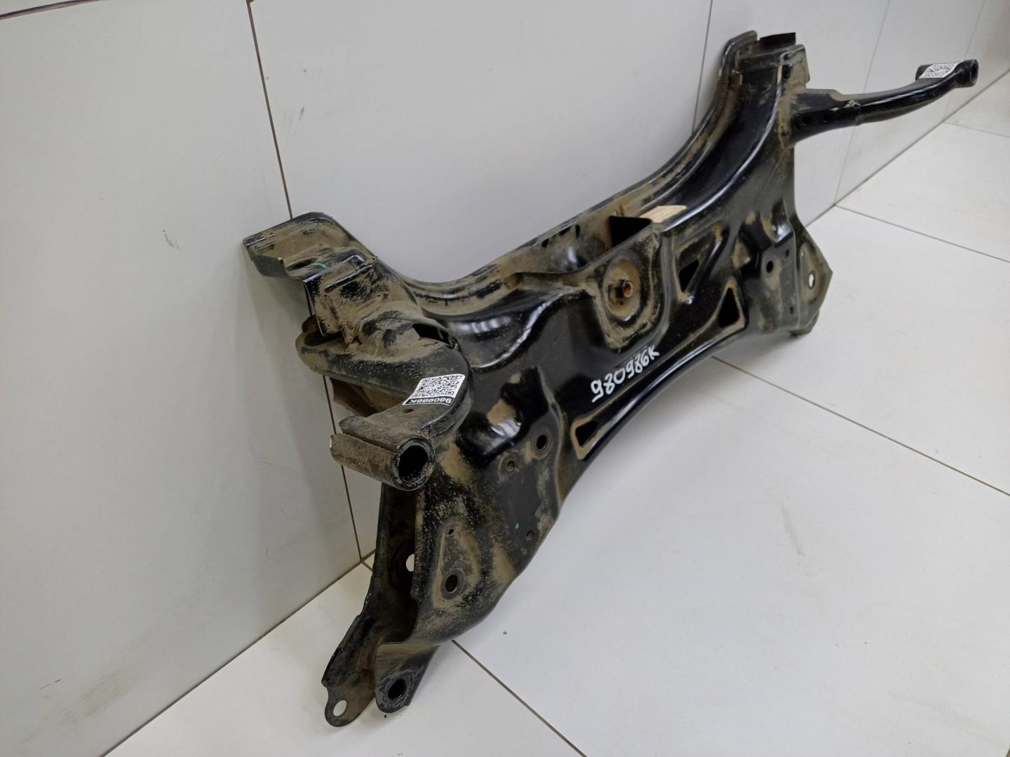 Балка подмоторная