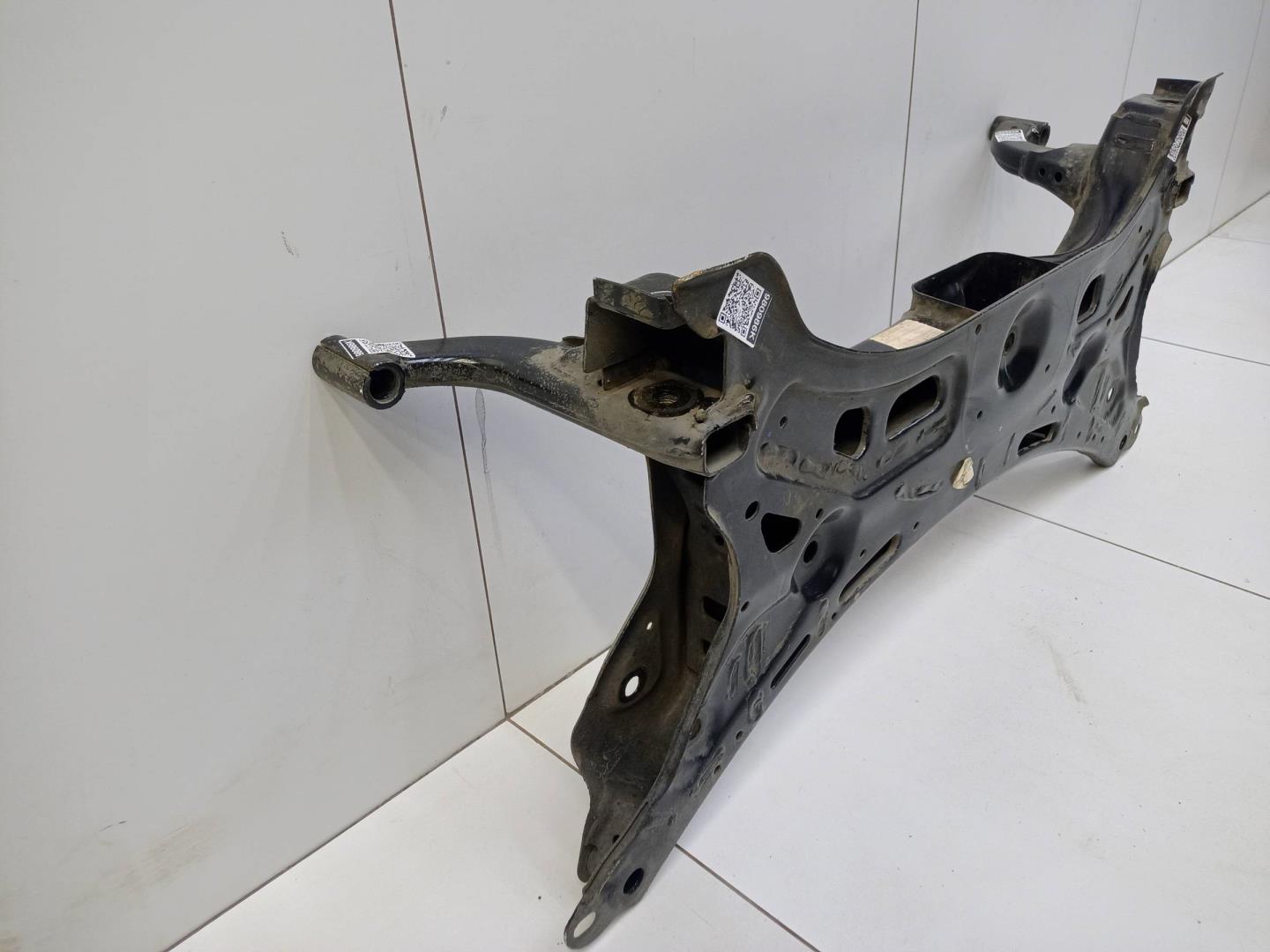 Балка подмоторная