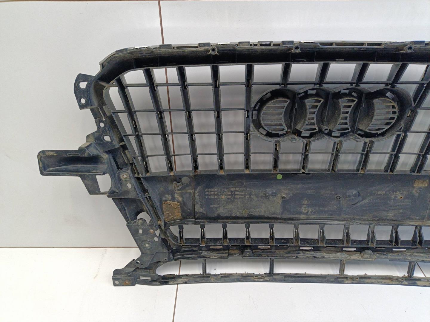 Решетка радиатора