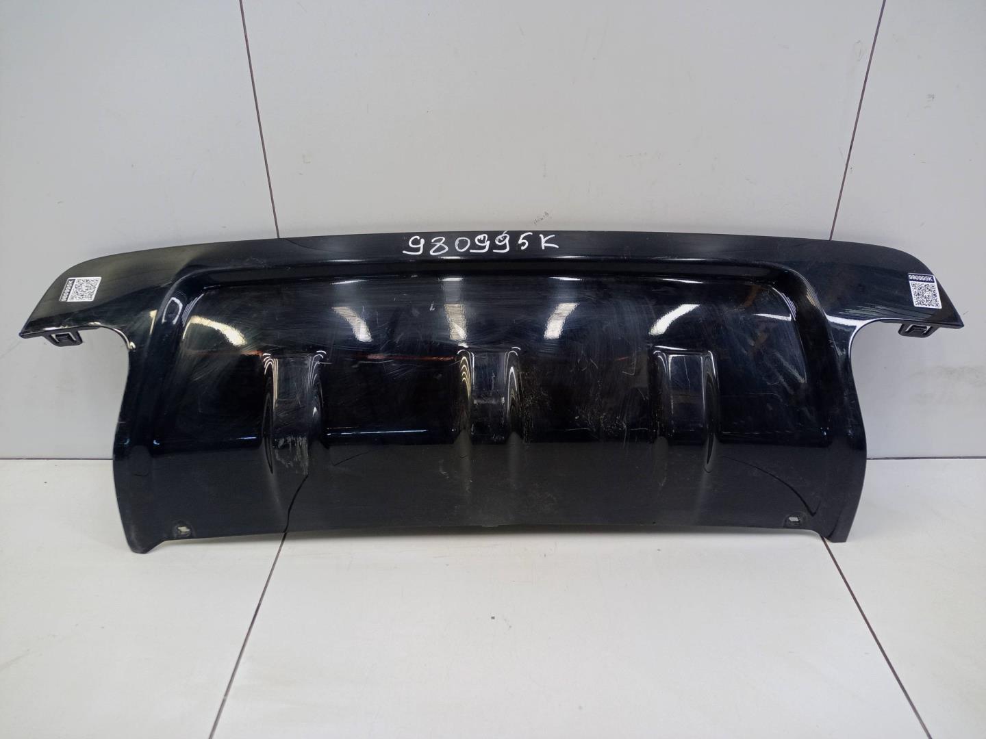 Накладка заднего бампера