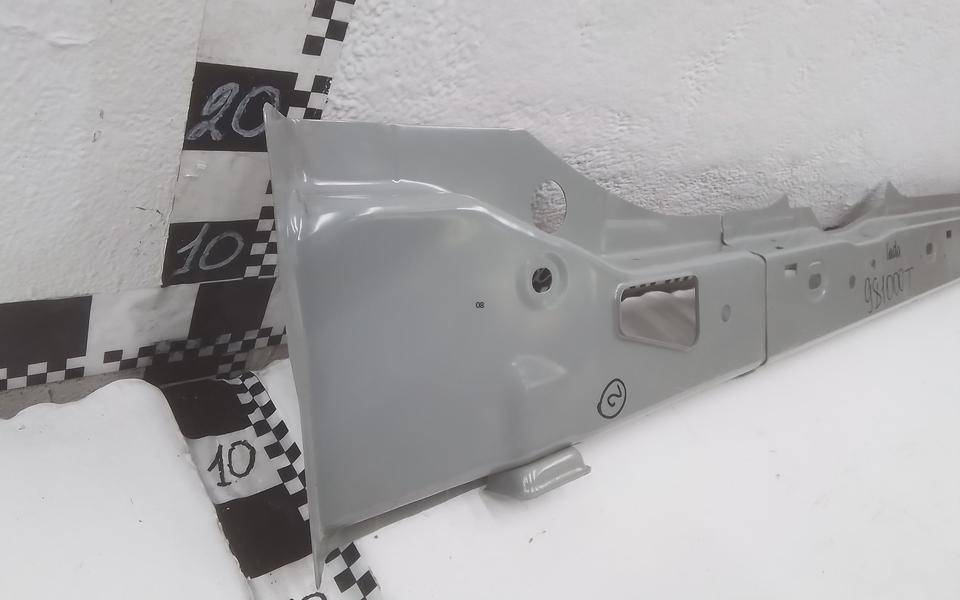 Поперечина пола