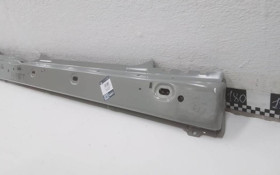 Поперечина пола