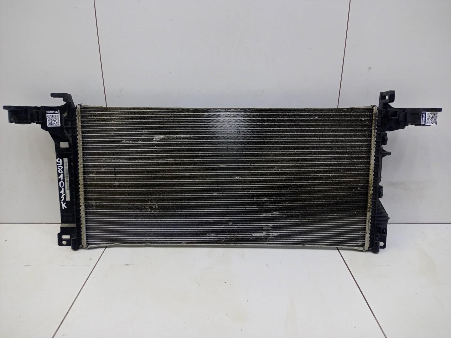 Радиатор охлаждения двигателя основной