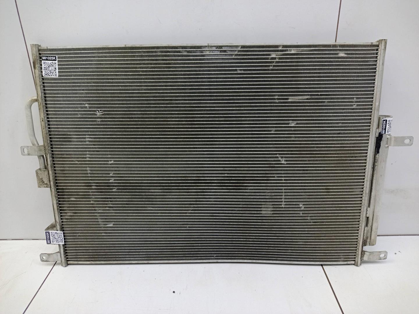 Радиатор кондиционера / конденсер