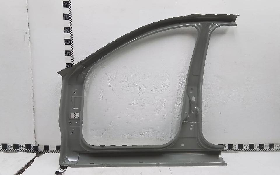 Кузовной элемент