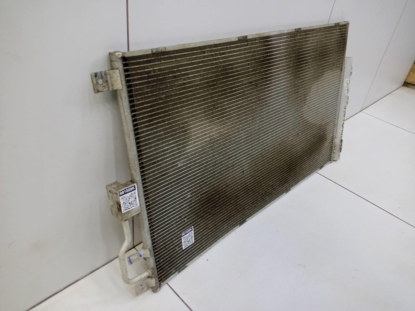 Радиатор кондиционера / конденсер