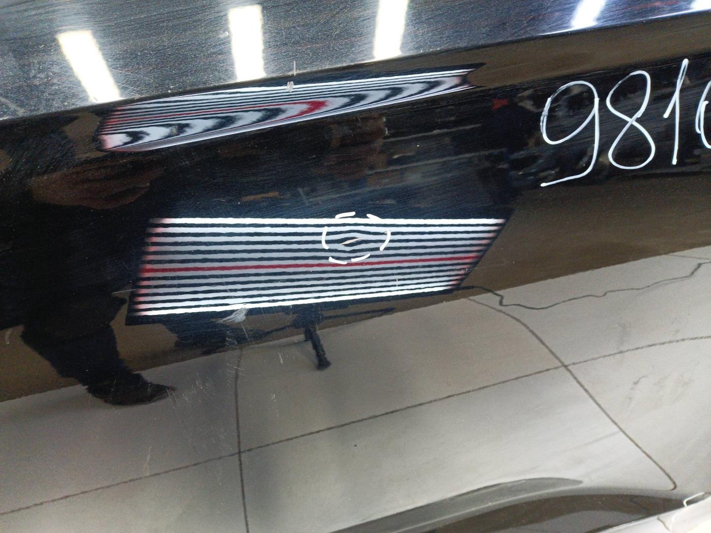 Дверь задняя левая