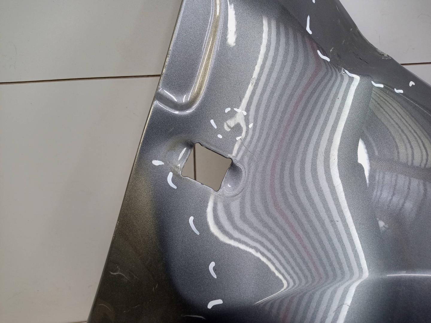 Крыло переднее правое