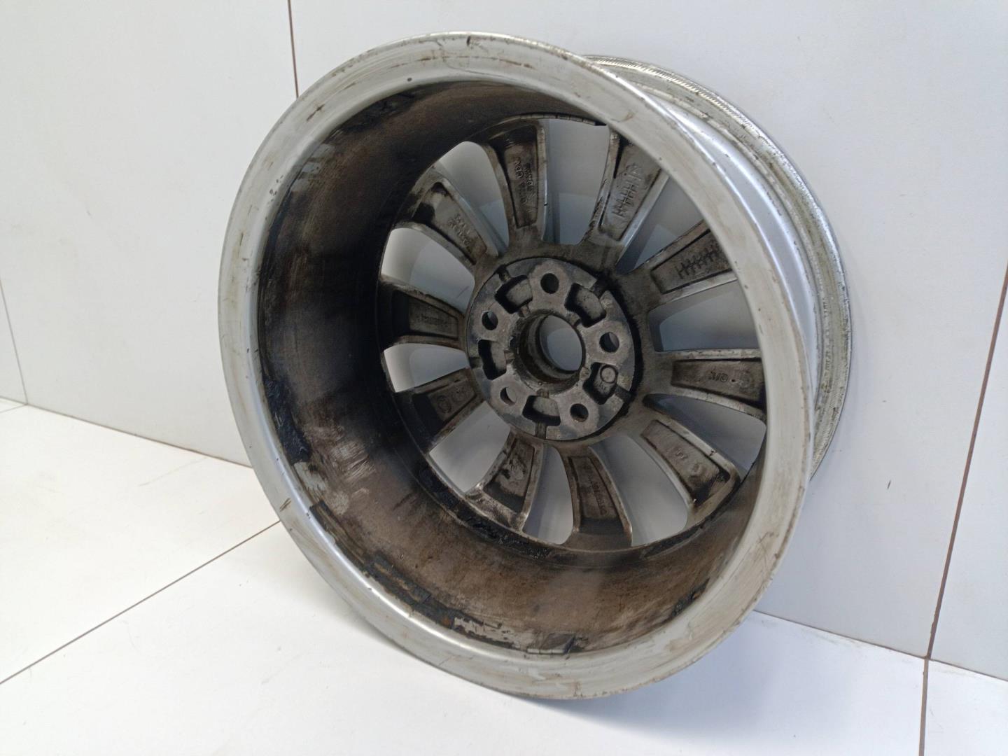 Диск колесный литой