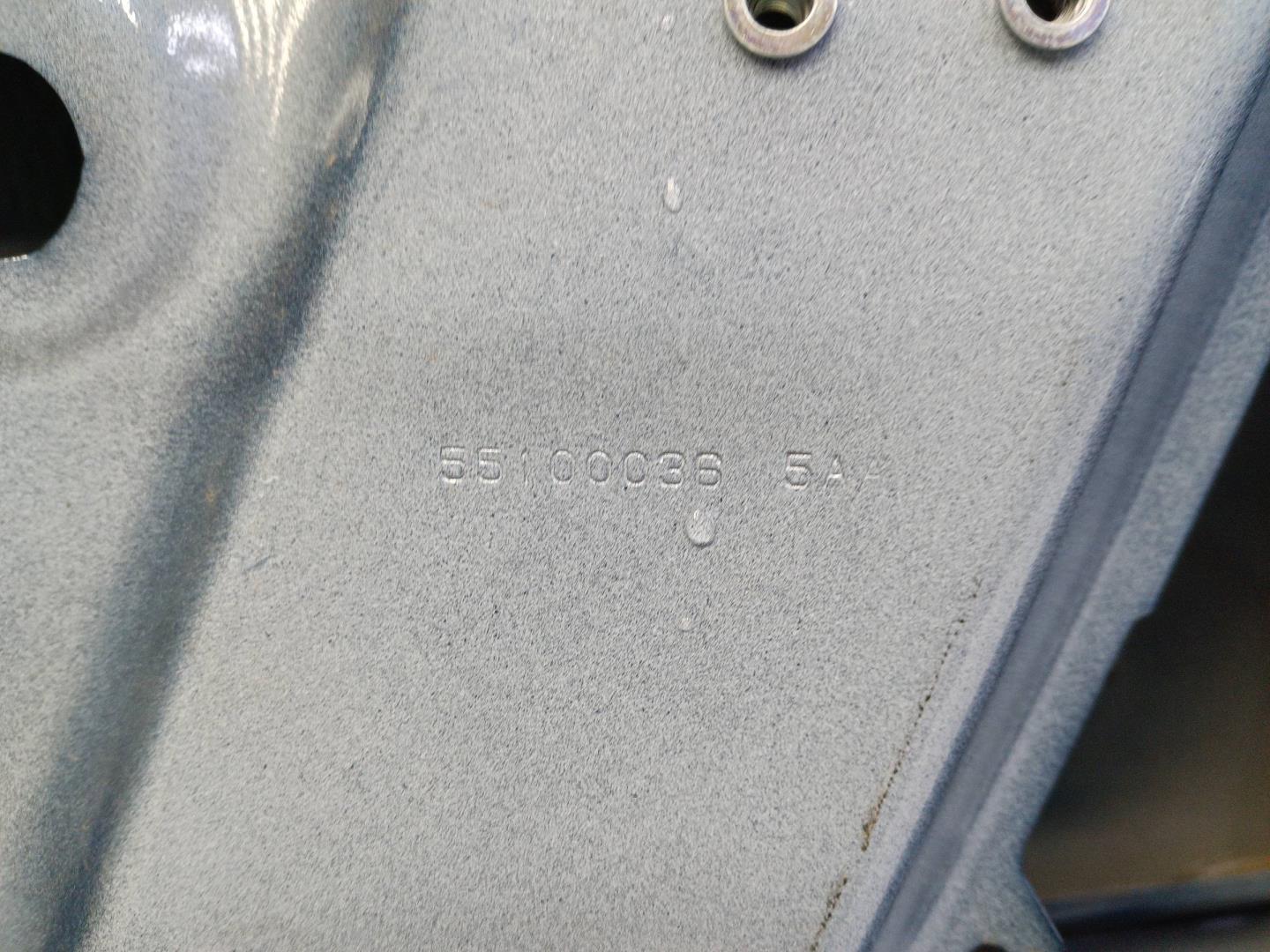 Дверь задняя правая