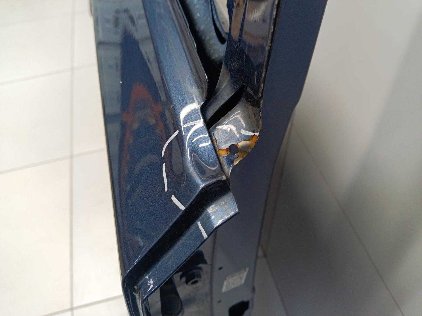 Дверь задняя правая