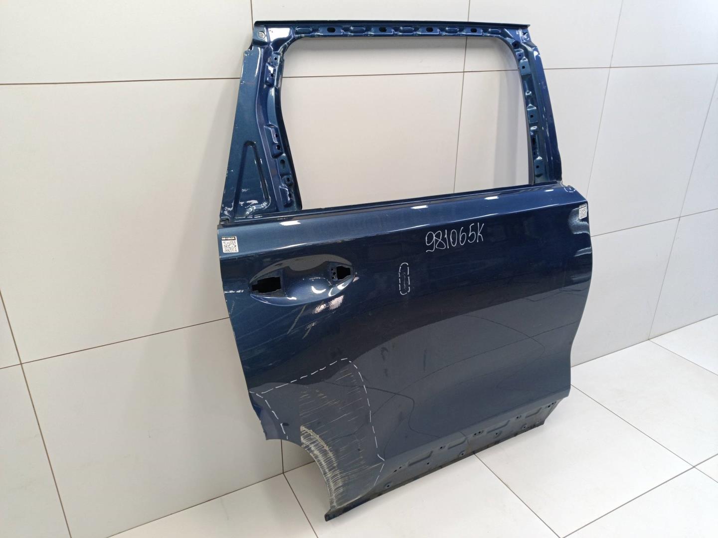 Дверь задняя правая