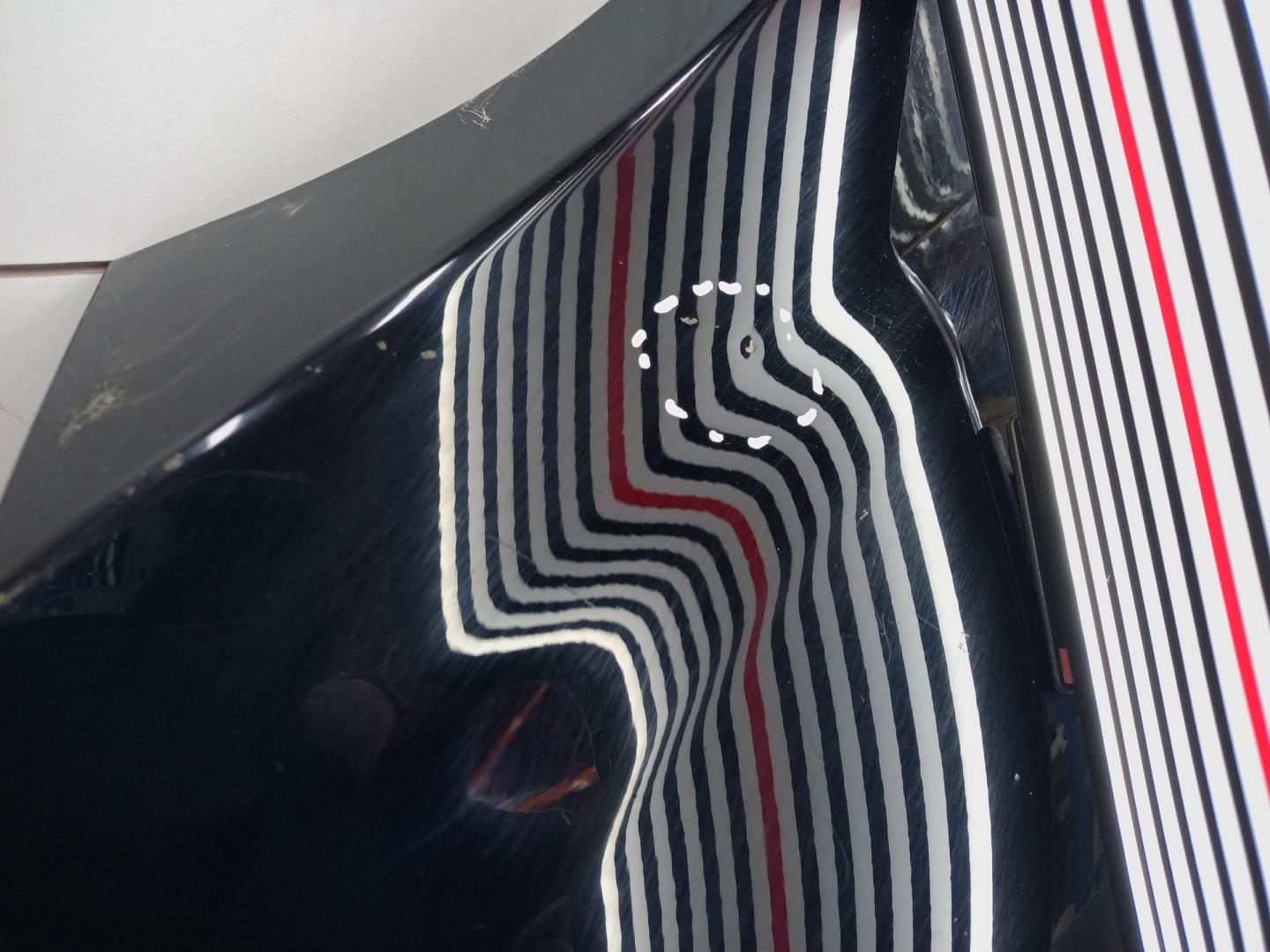 Крыло переднее левое