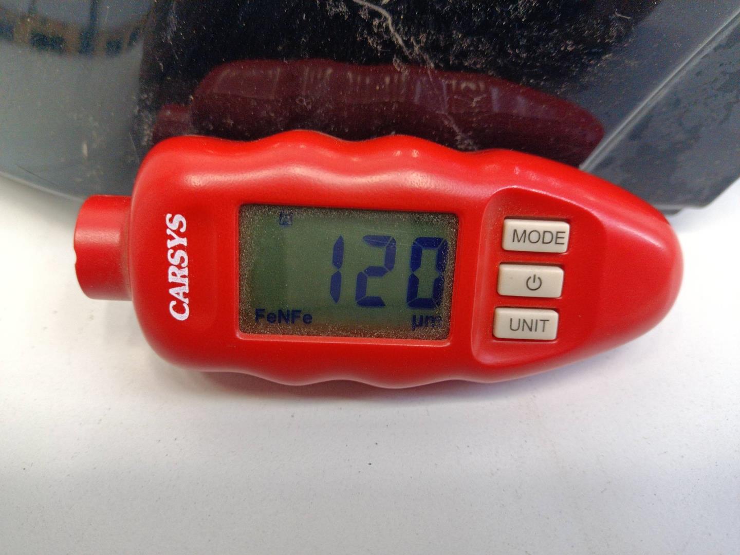 Крыло переднее левое