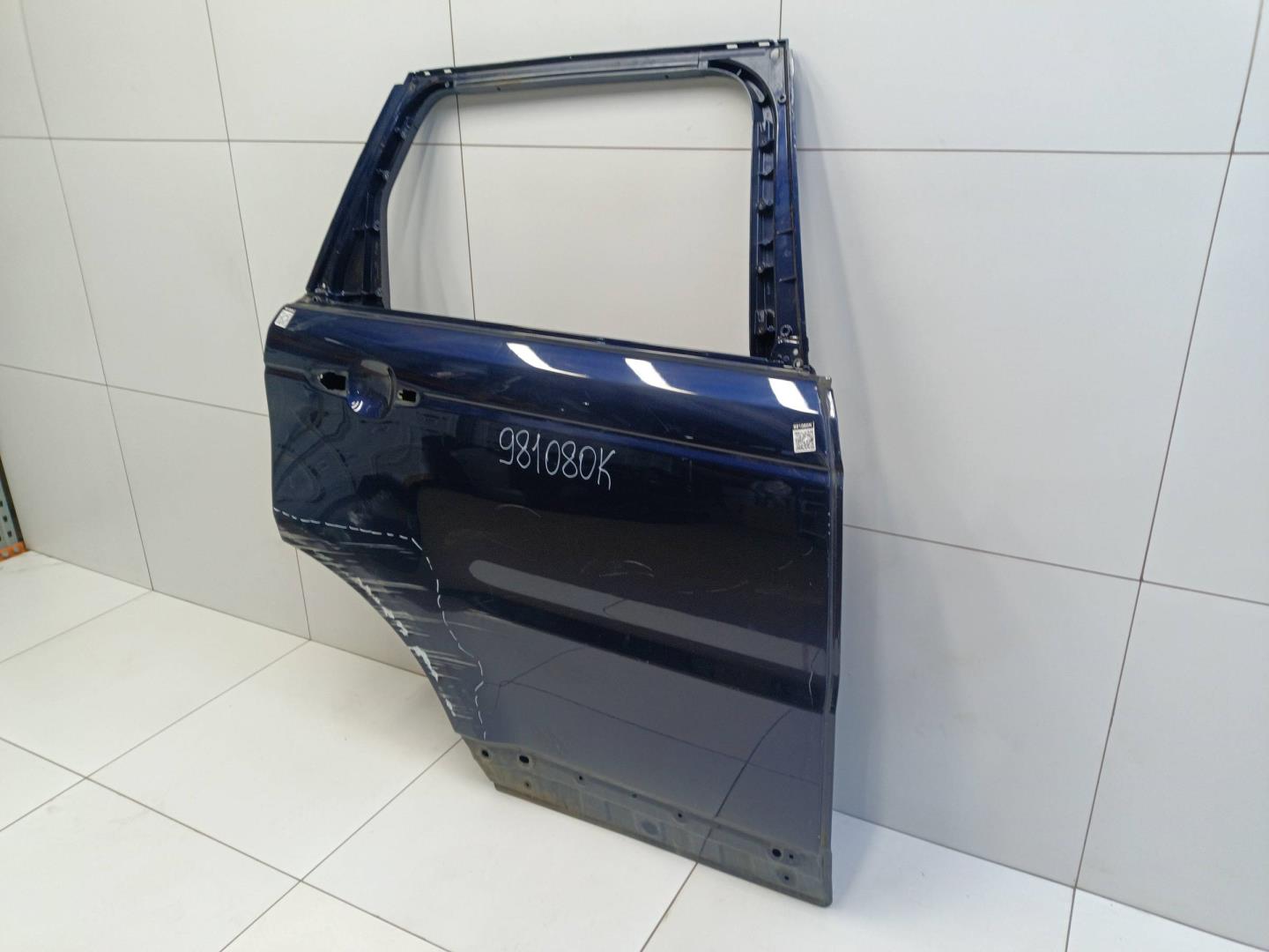 Дверь задняя правая