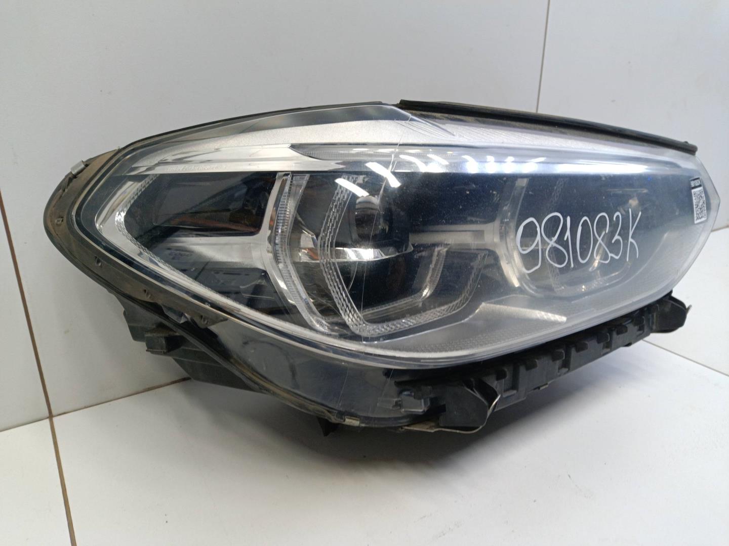 Фара правая