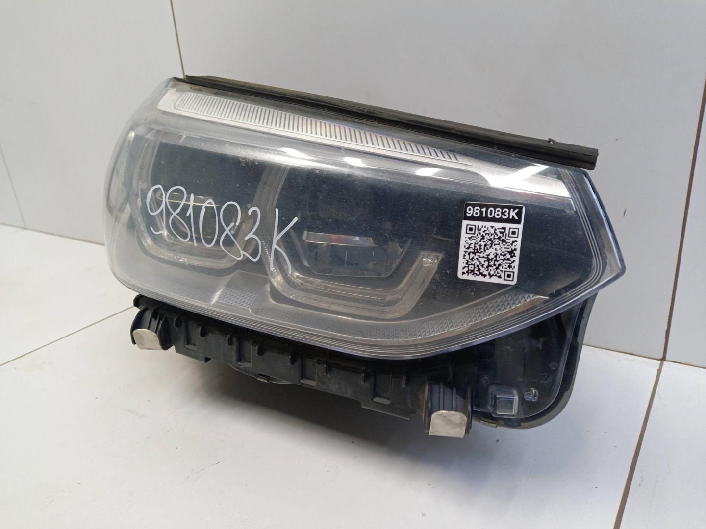 Фара правая