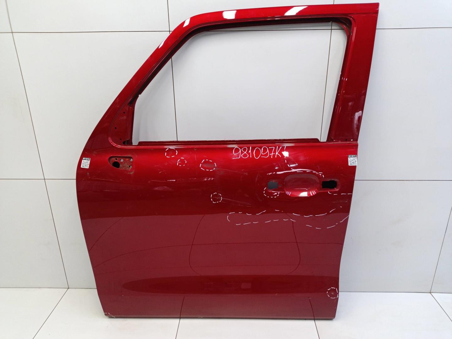 Дверь передняя левая