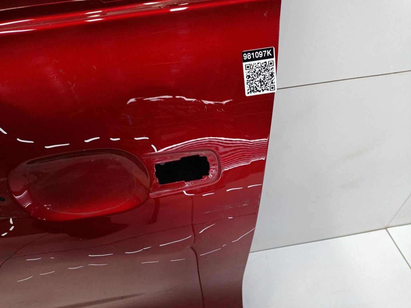 Дверь передняя левая