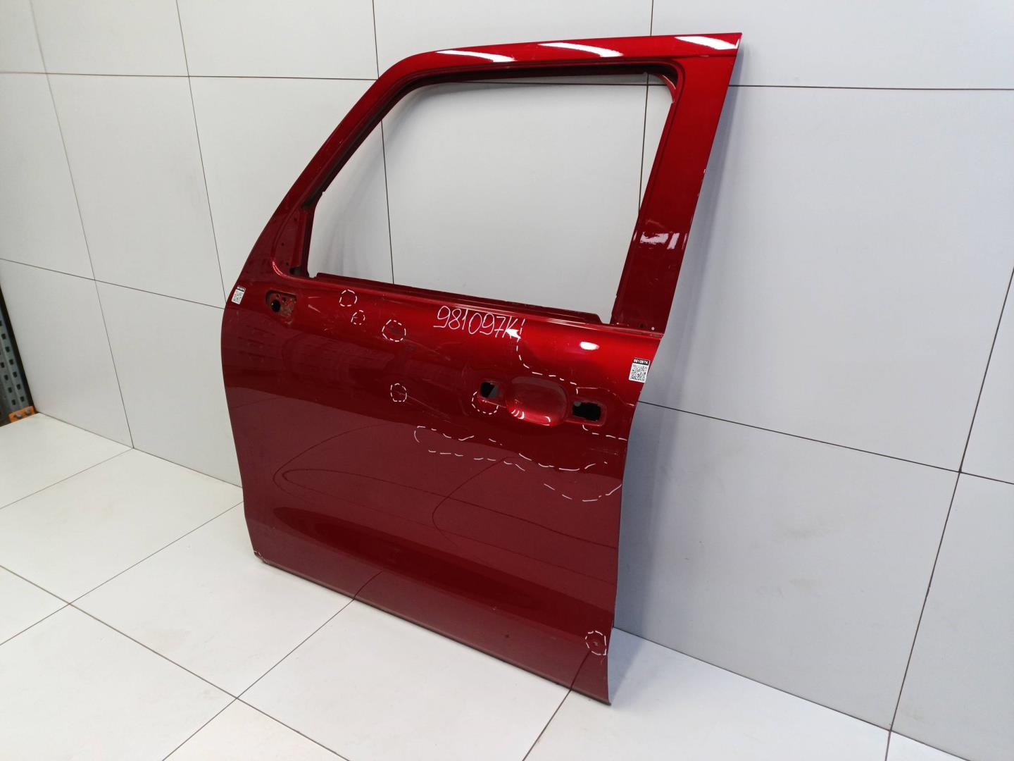 Дверь передняя левая