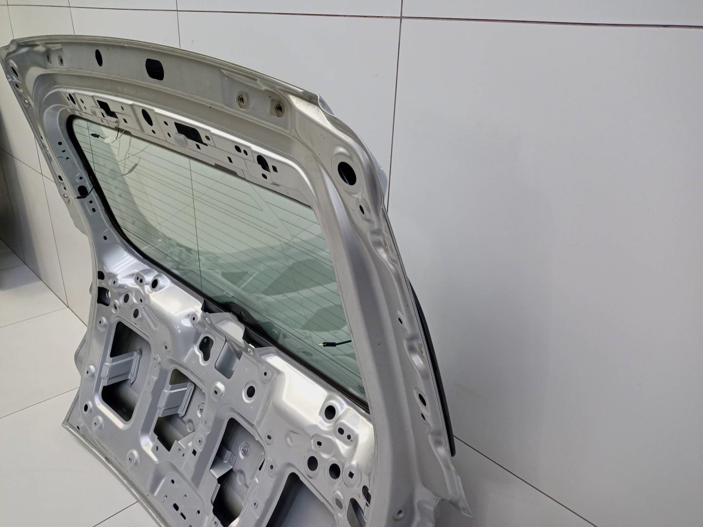 Крышка багажника