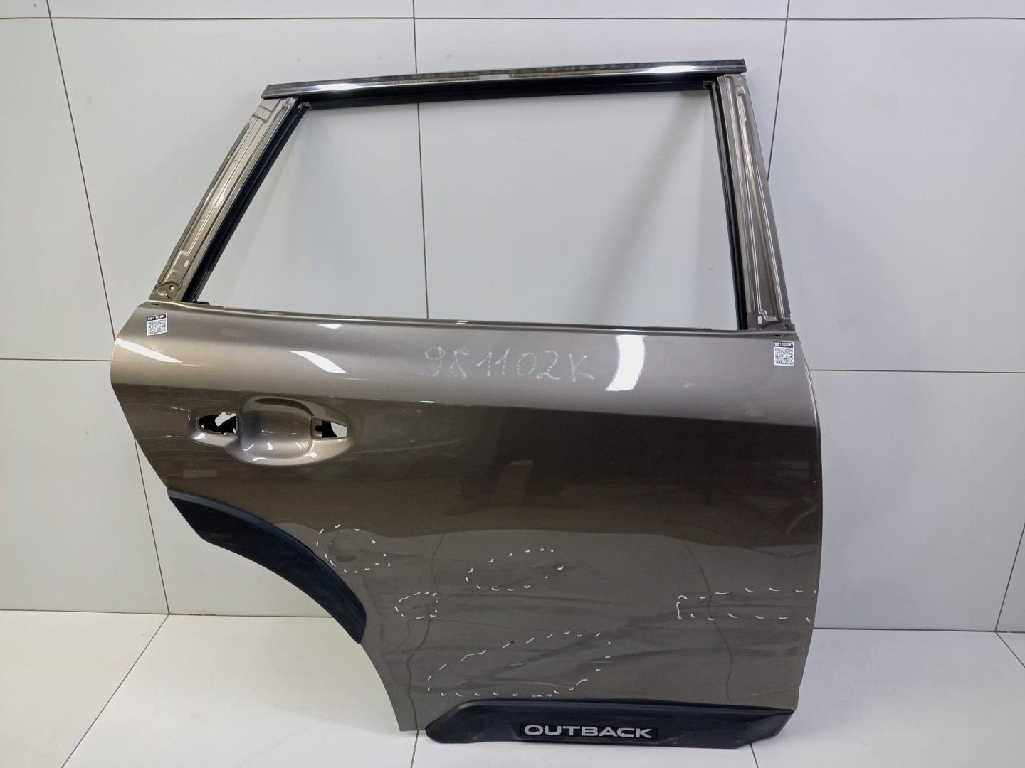 Дверь задняя правая