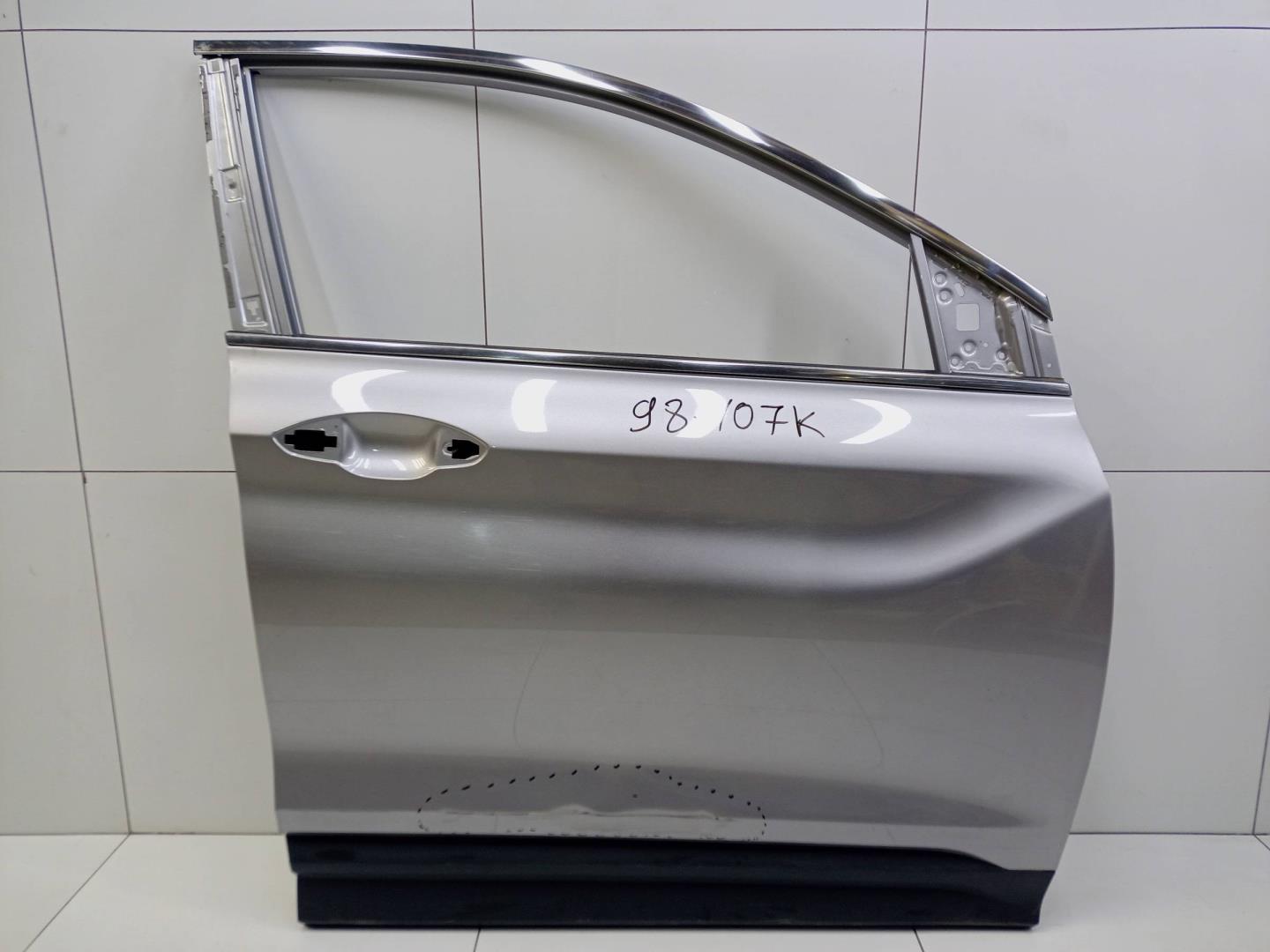 Дверь передняя правая