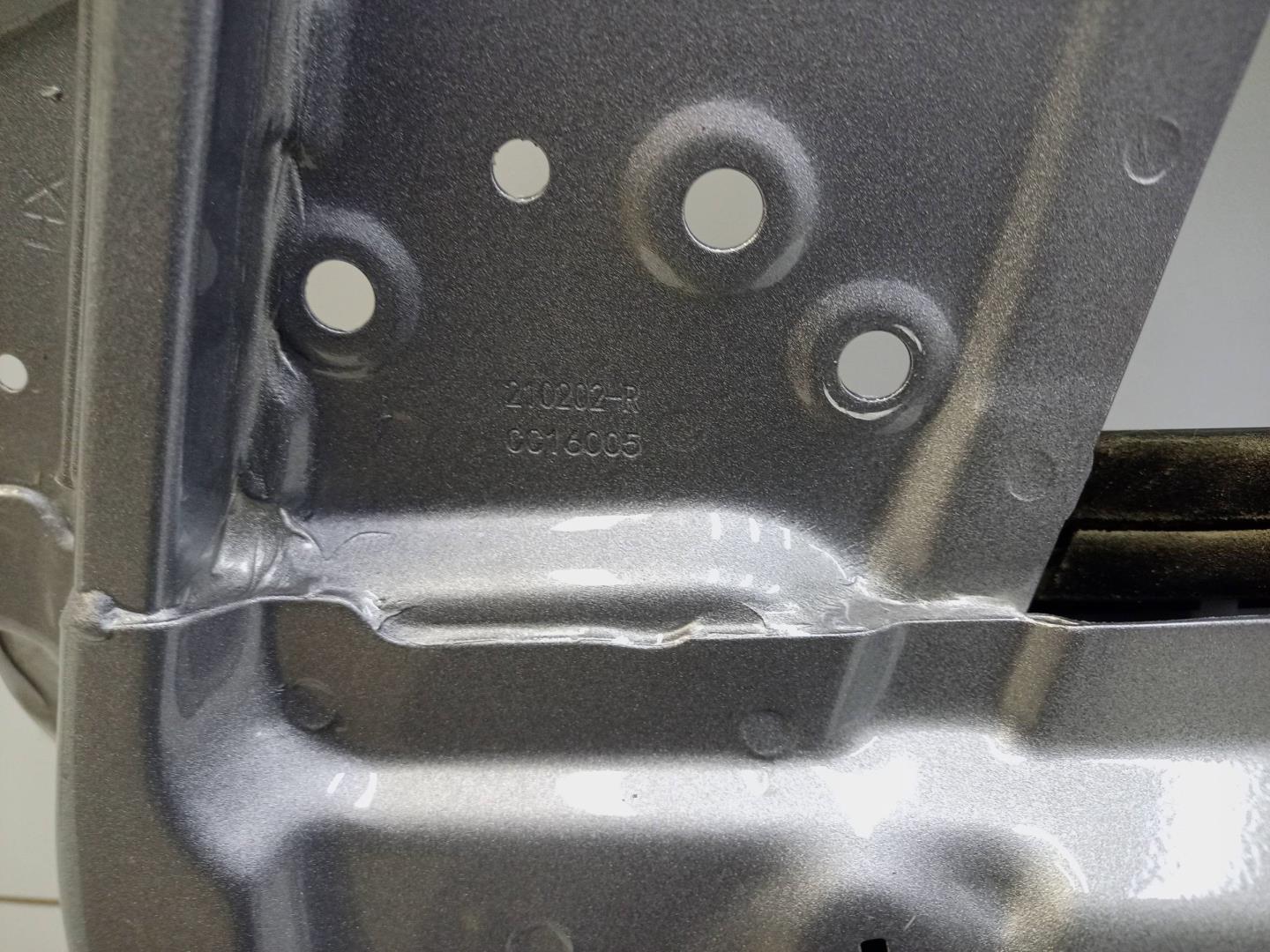 Дверь передняя правая