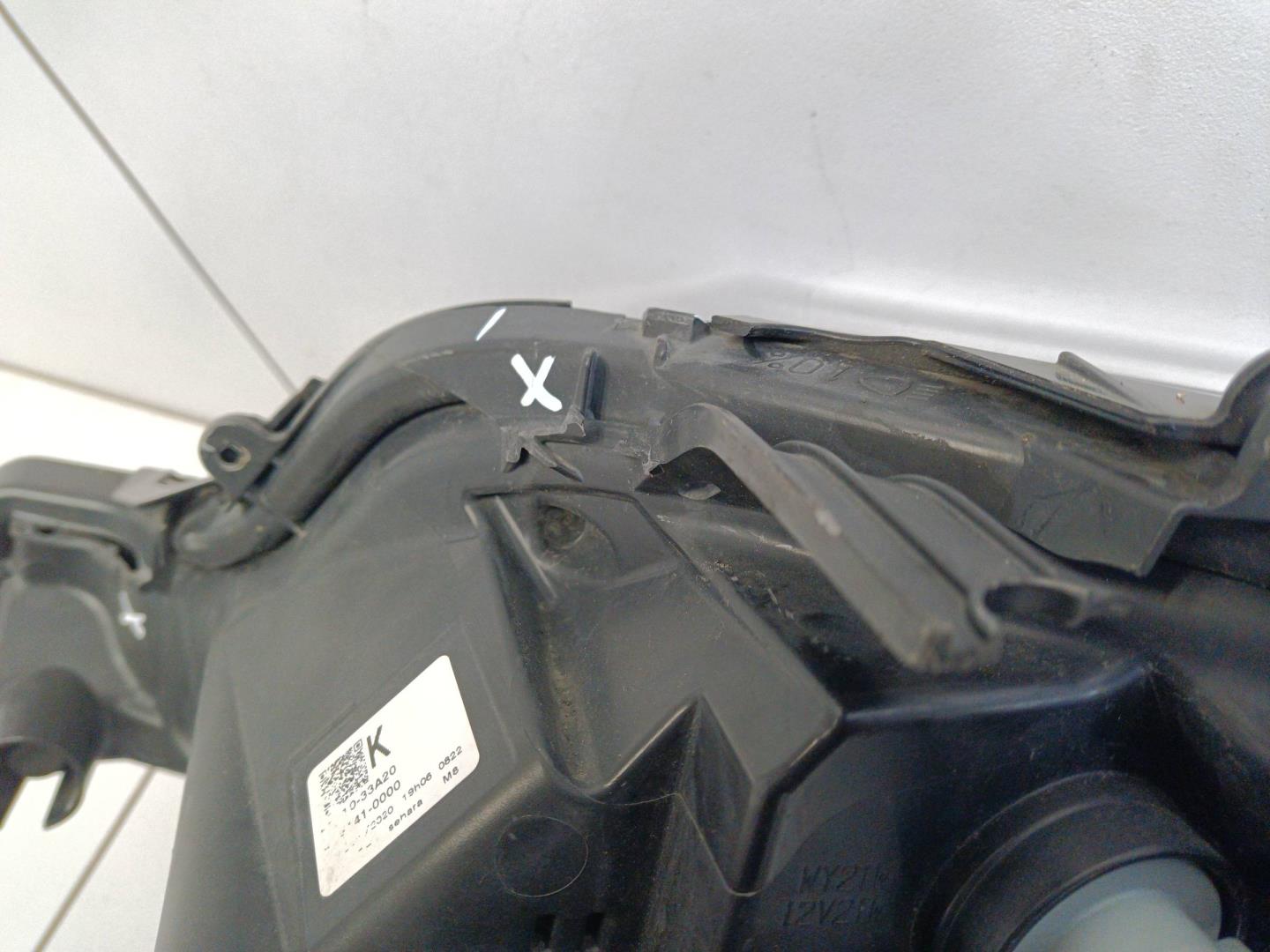 Фара правая