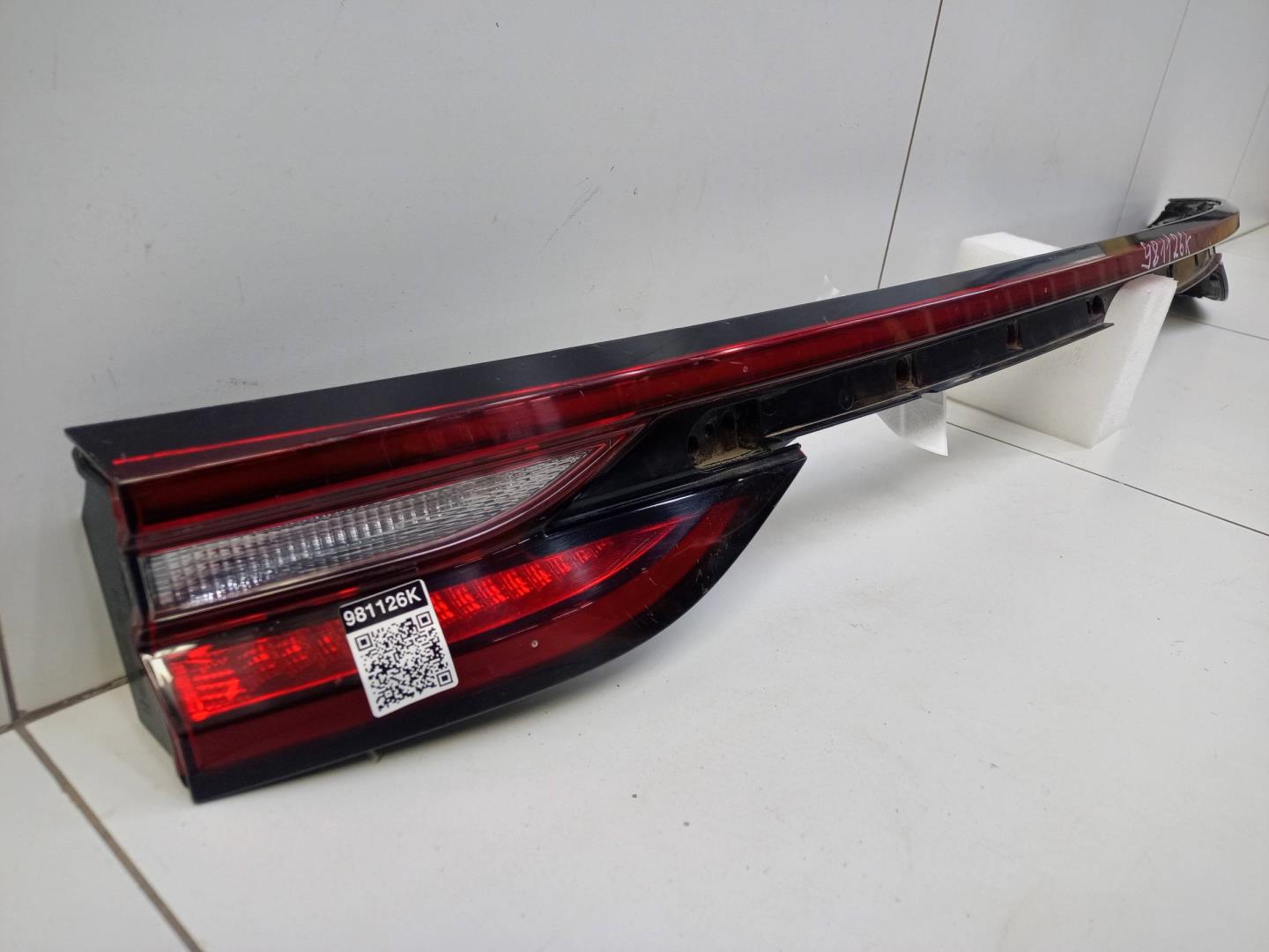 Фонарь задний