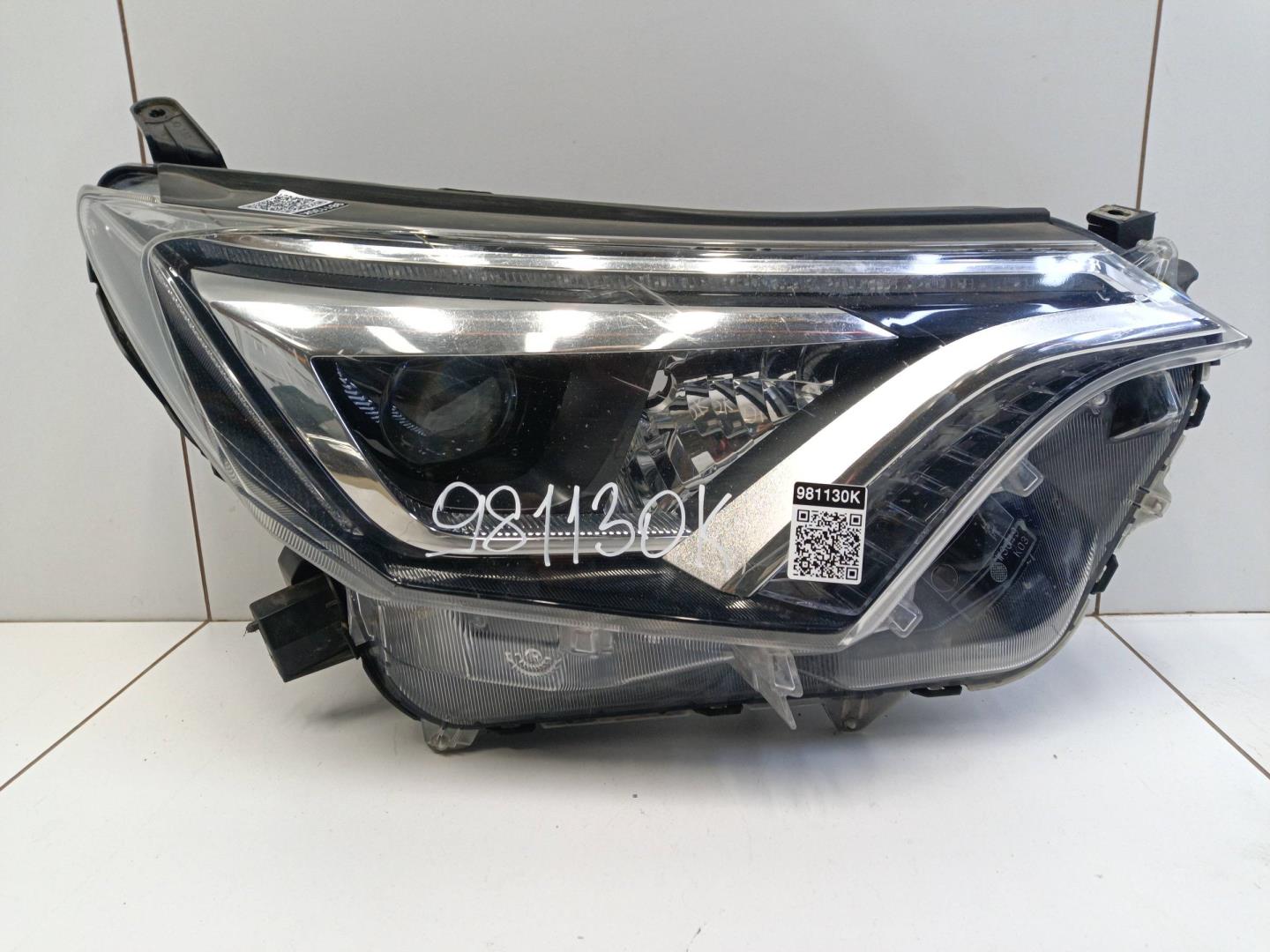 Фара правая