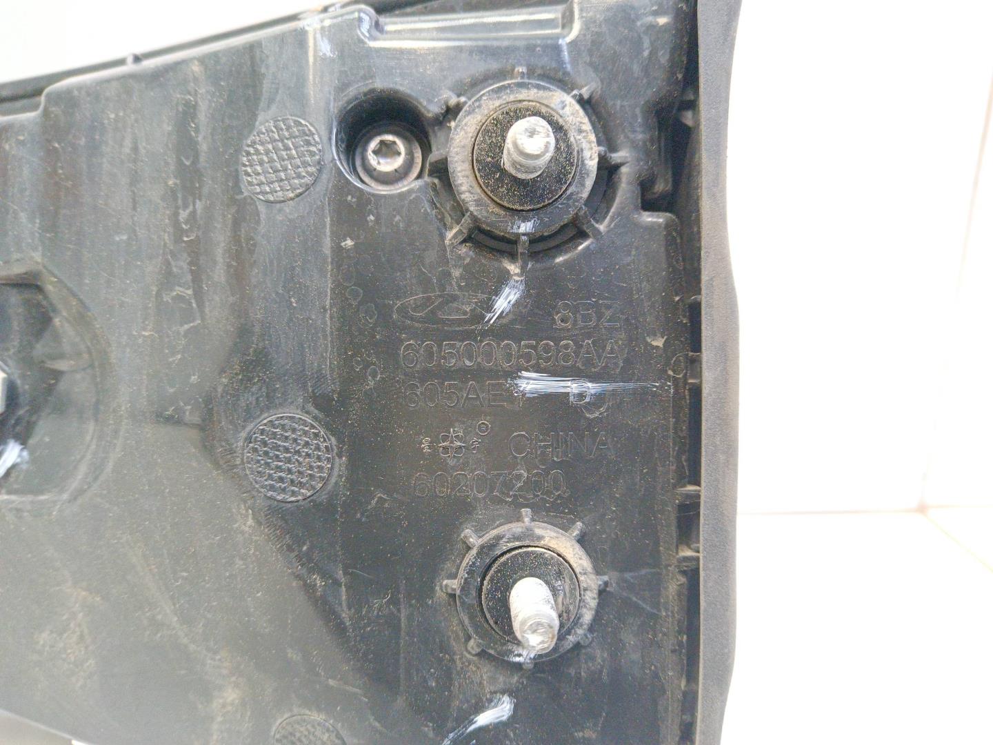 Фонарь задний (стоп сигнал)