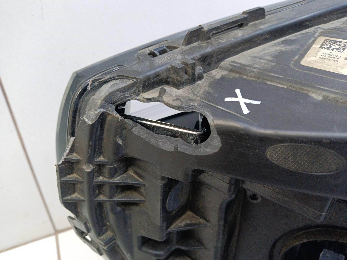 Фара правая