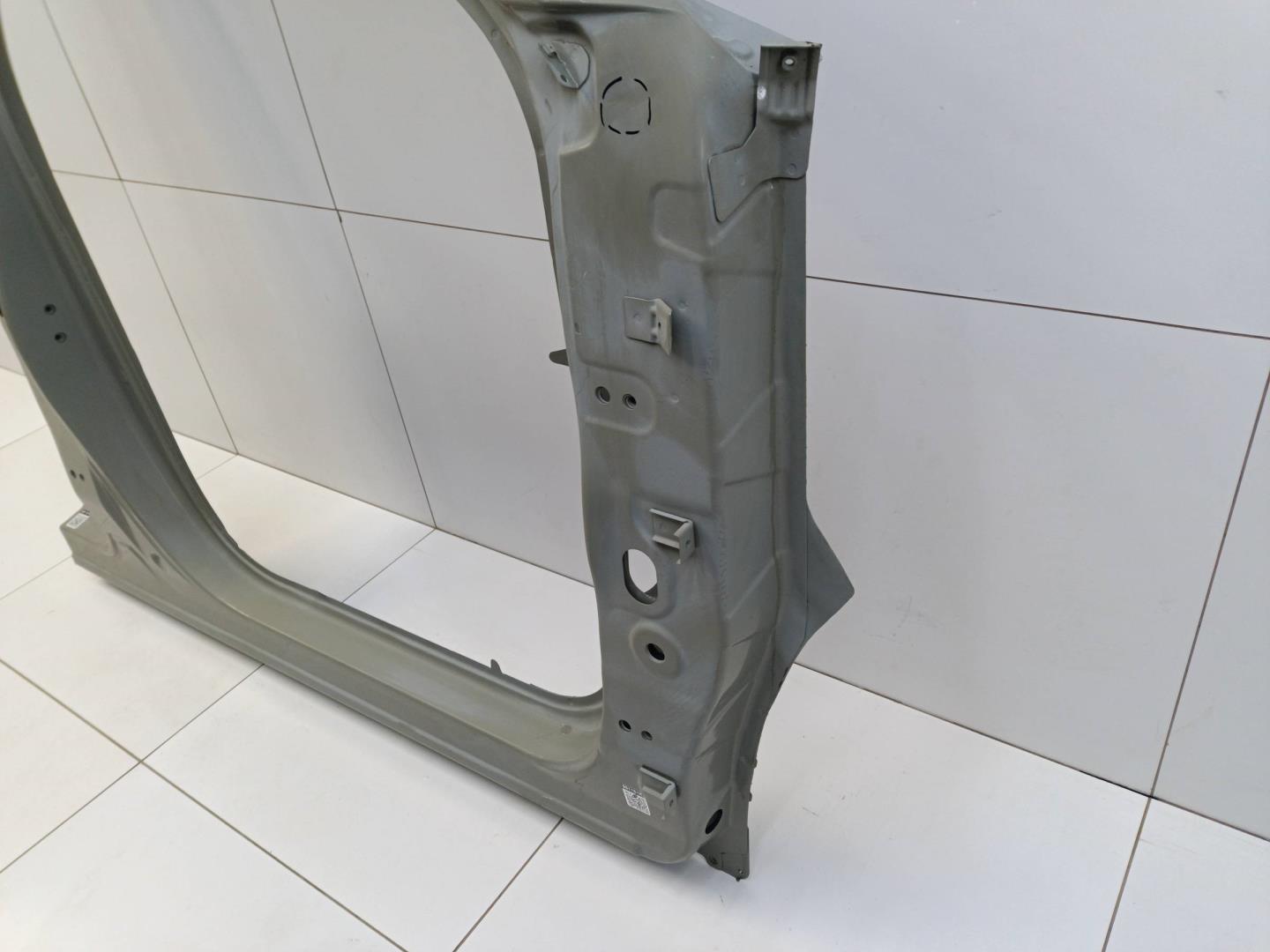 Кузовной элемент