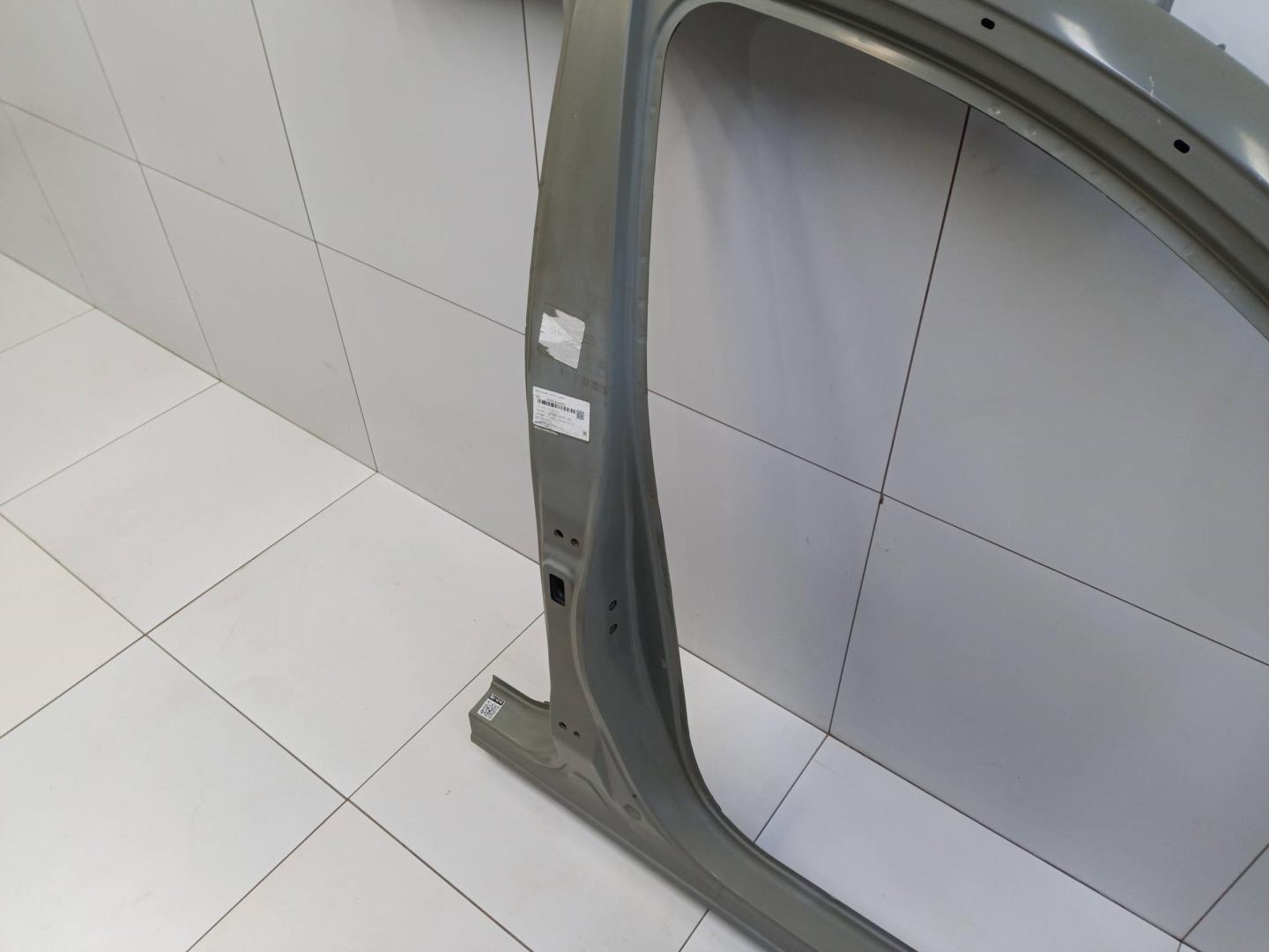 Кузовной элемент