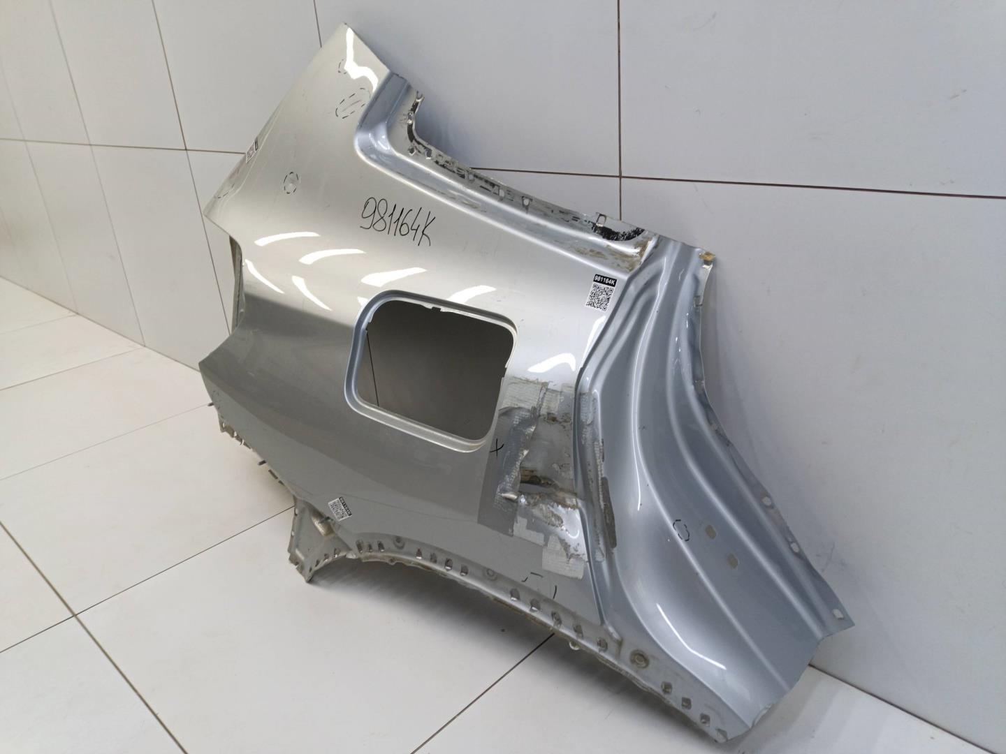 Крыло заднее правое