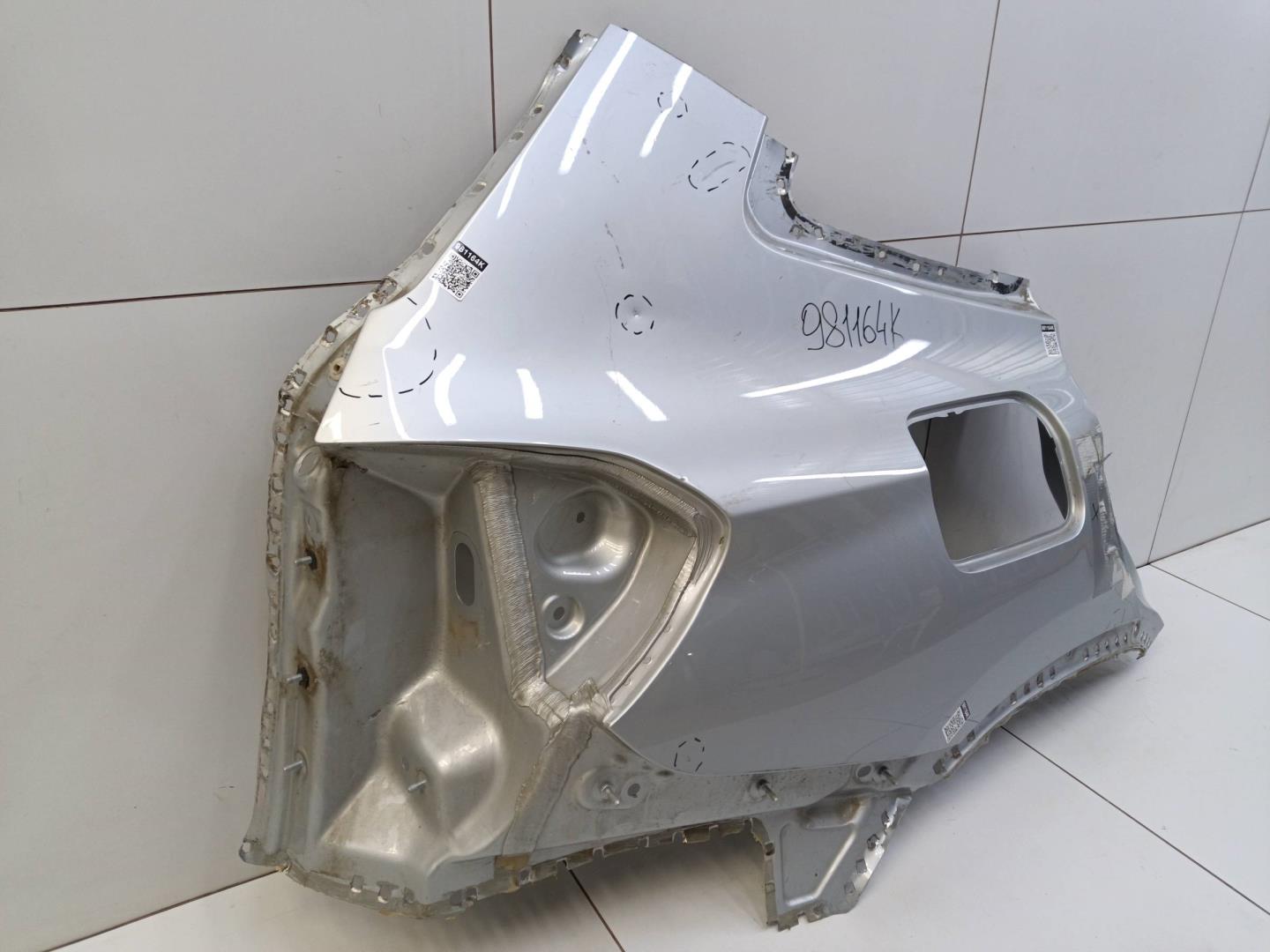 Крыло заднее правое