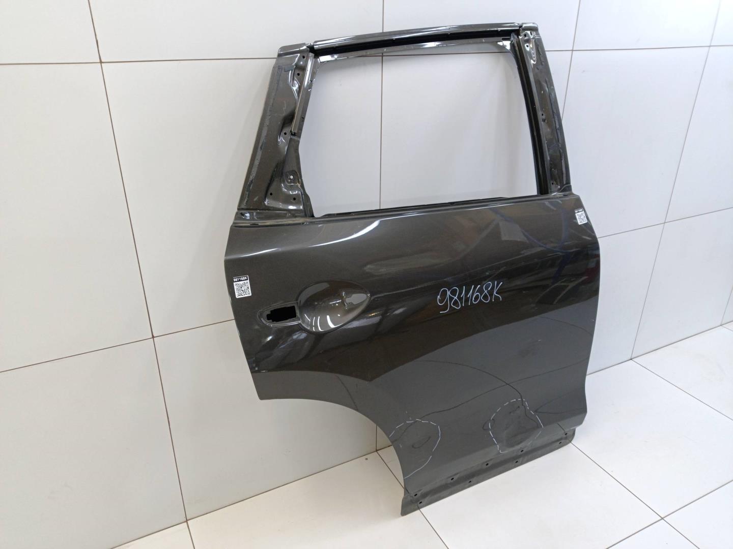 Дверь задняя правая