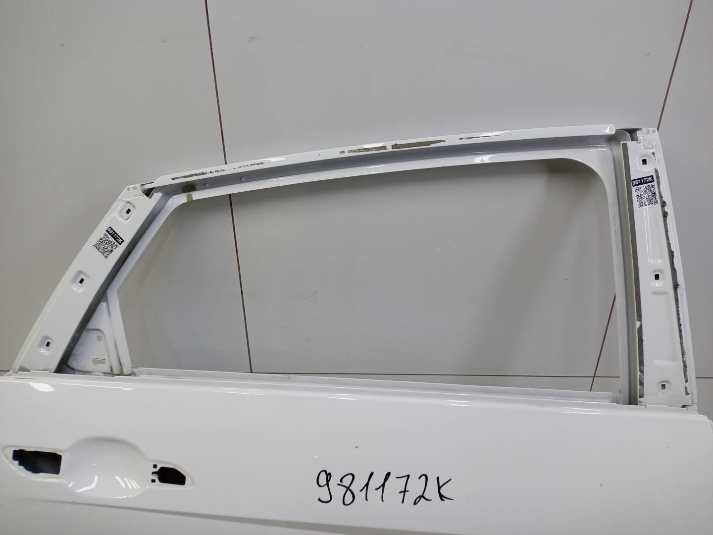 Дверь задняя правая