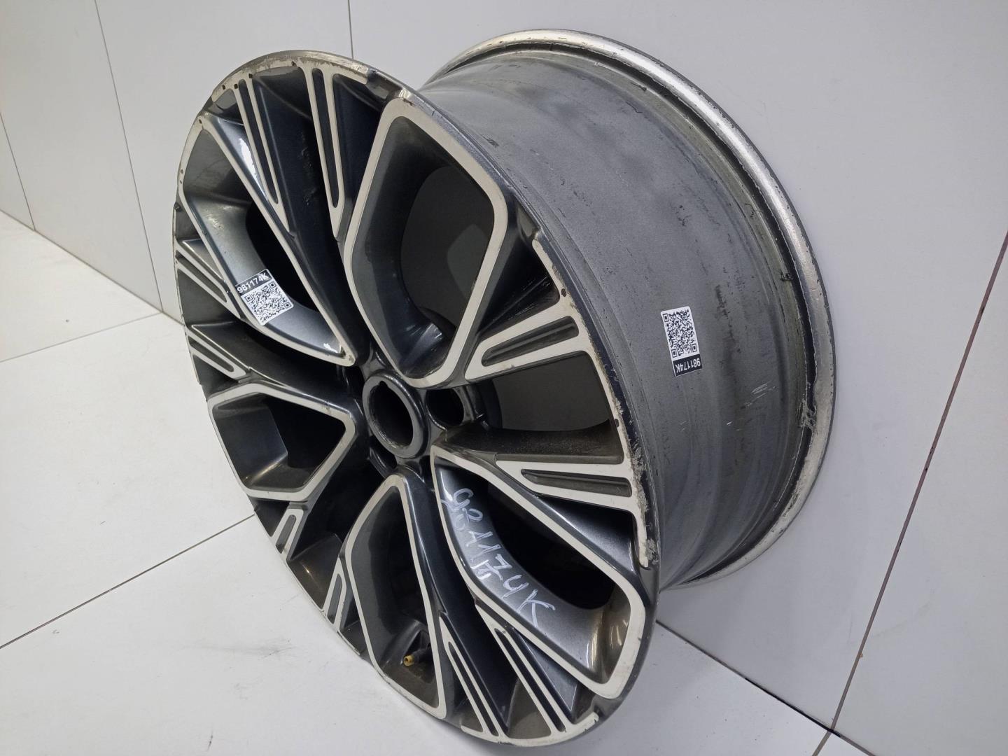 Диск колесный литой